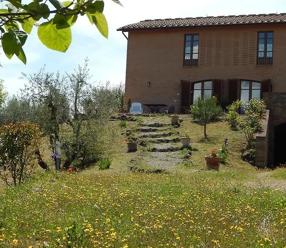 Fullino Nero Rta - Residenza Turistico Alberghiera Kır Evi