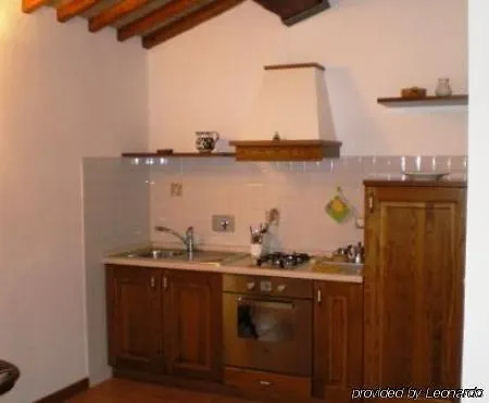 Fullino Nero Rta - Residenza Turistico Alberghiera Сієна