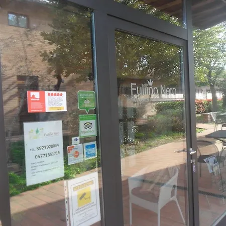 Fullino Nero Rta - Residenza Turistico Alberghiera Siena