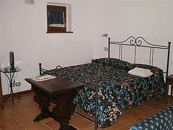 Fullino Nero Rta - Residenza Turistico Alberghiera Country house *