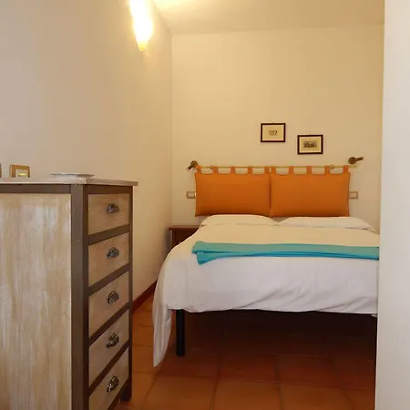Fullino Nero Rta - Residenza Turistico Alberghiera Landsted