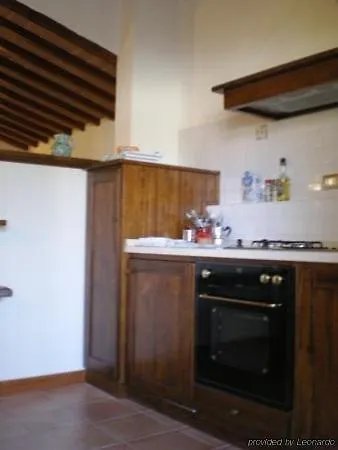 Fullino Nero Rta - Residenza Turistico Alberghiera Сієна