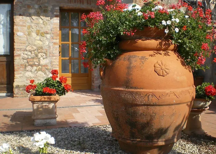 Fullino Nero Rta - Residenza Turistico Alberghiera Hétvégi ház Siena