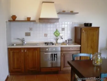 Fullino Nero Rta - Residenza Turistico Alberghiera * סיינה