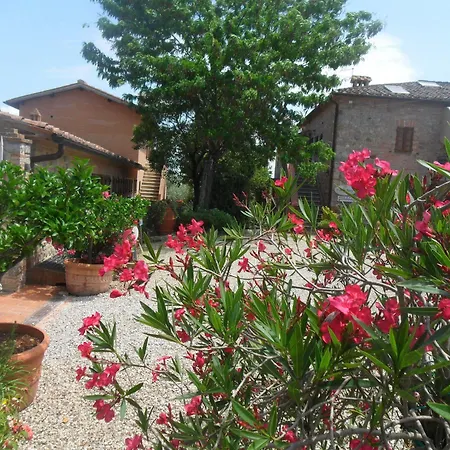 Fullino Nero Rta - Residenza Turistico Alberghiera *