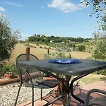 Fullino Nero Rta - Residenza Turistico Alberghiera * Siena