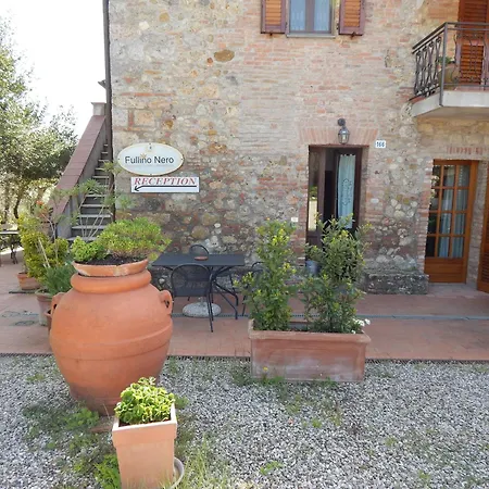 Fullino Nero Rta - Residenza Turistico Alberghiera Літній будинок *