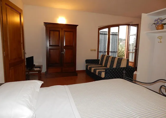 Fullino Nero Rta - Residenza Turistico Alberghiera シエーナ